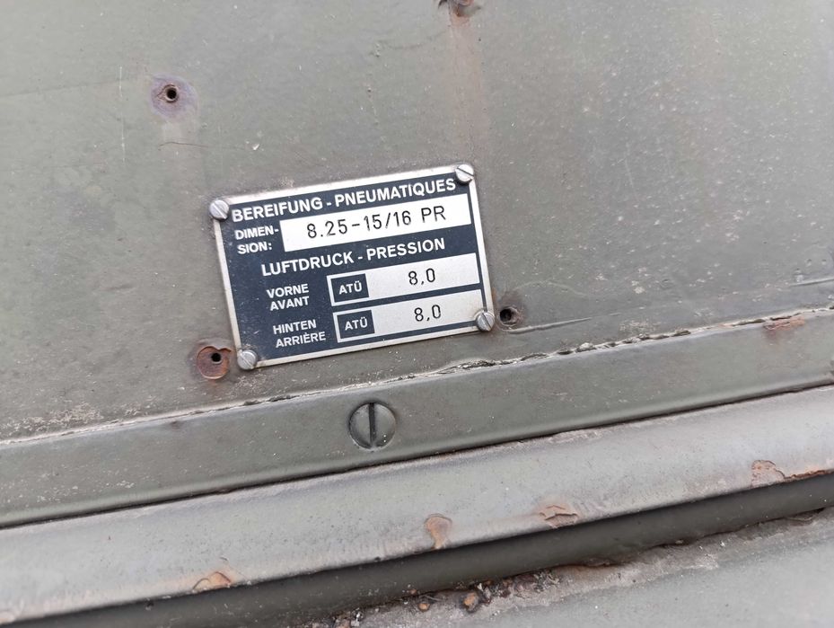 Хлібопекарня на дровах. Пекарня на колесах. Подова піч. Розмитнена