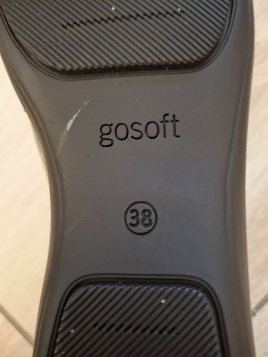 Лофери Gosoft шкіряні лакові 38 р.