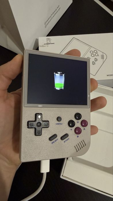 Портативна ігрова консоль Anbernic RG35XX 64GB Сіра