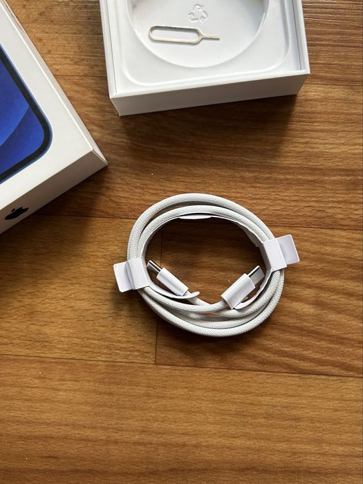 Кабель Apple USB-C — новий, з комплекту iPhone