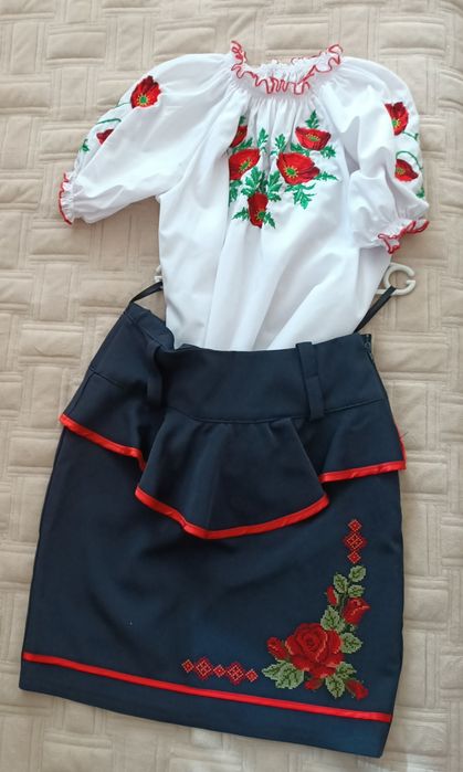 Вишиваночки, костюми