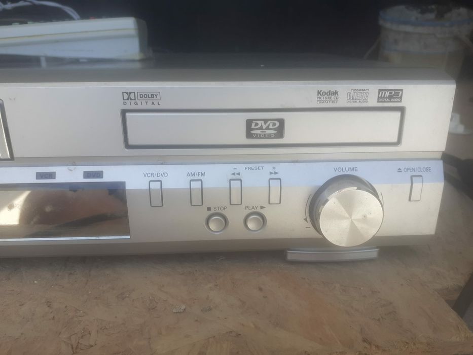 leitor de dvd e cassete com colunas