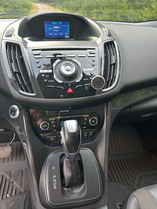 Ford Kuga Sprzedam Ford KUGA 2014