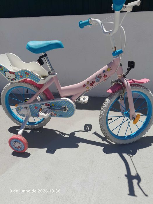 Bicicleta menina