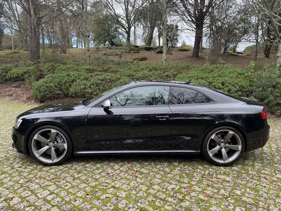 Audi RS5 v8 4.2 FSI Quattro S Tronic