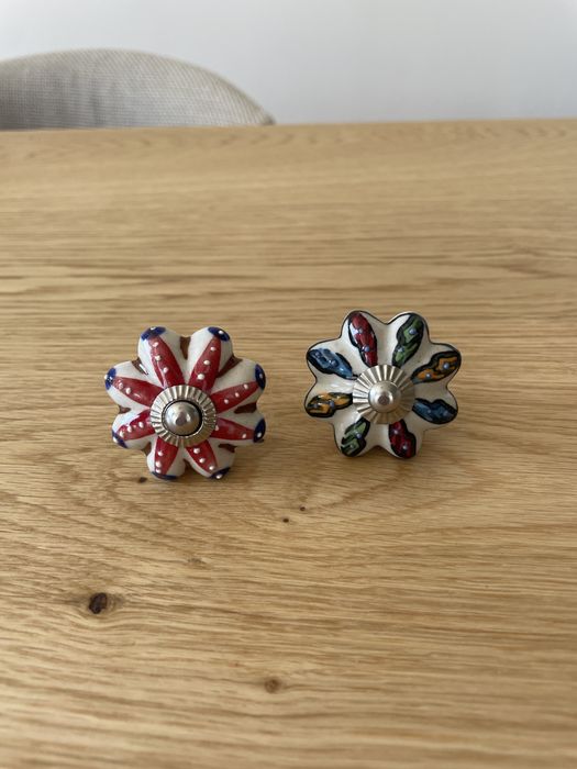Dwie ceramiczne galki