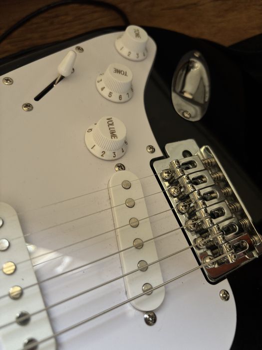 Gitara Harley Benton ST-20 BK