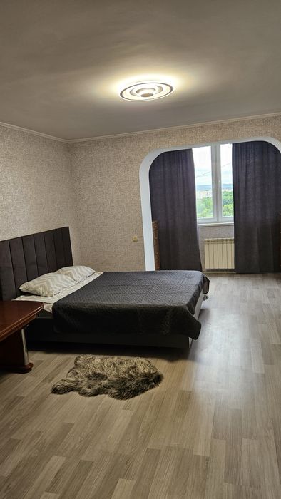 Однокімнатна студія в центрі Кам'янець-Подільського. Власник!