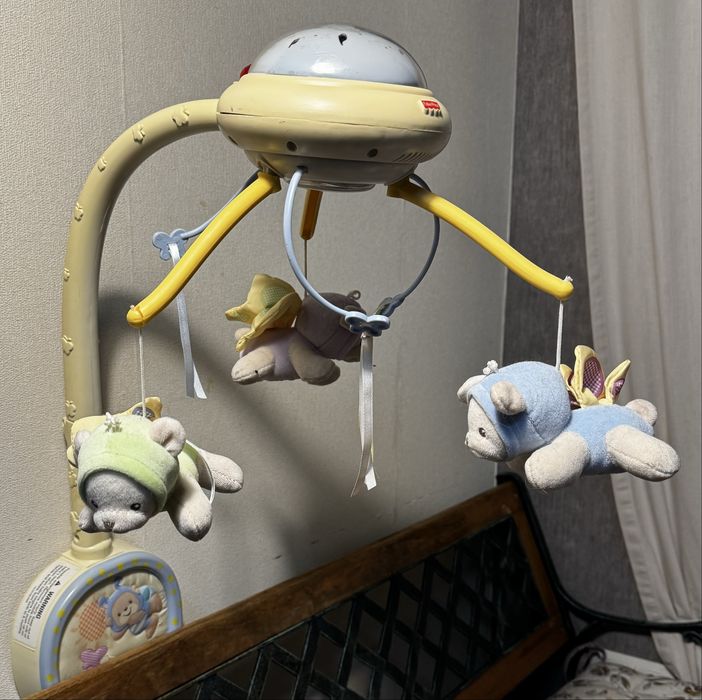 Мобиль с проектором