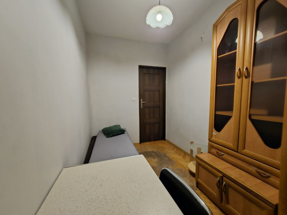 Pokój Bronowice 12m2 700 zł + media