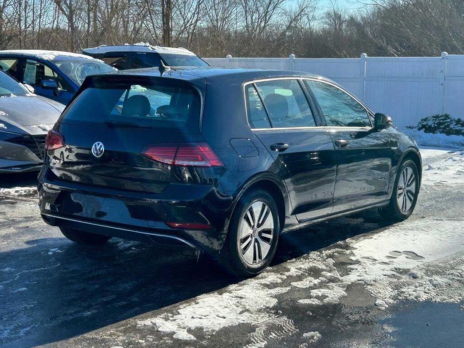 Volkswagen e-Golf SEL Premium      2018