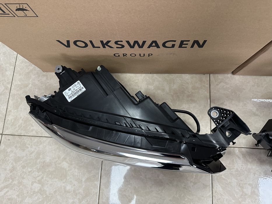 Фара Volkswagen Passat NMS B9 USA