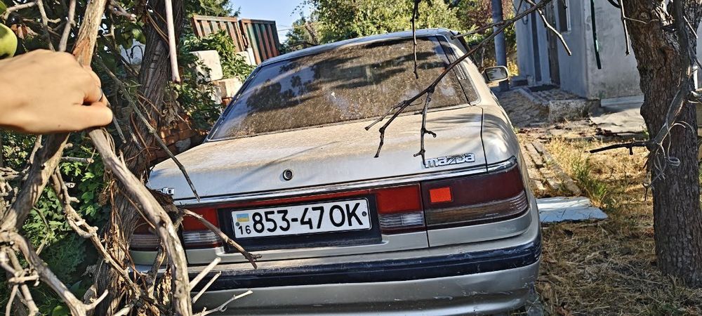 Продам Mazda capella