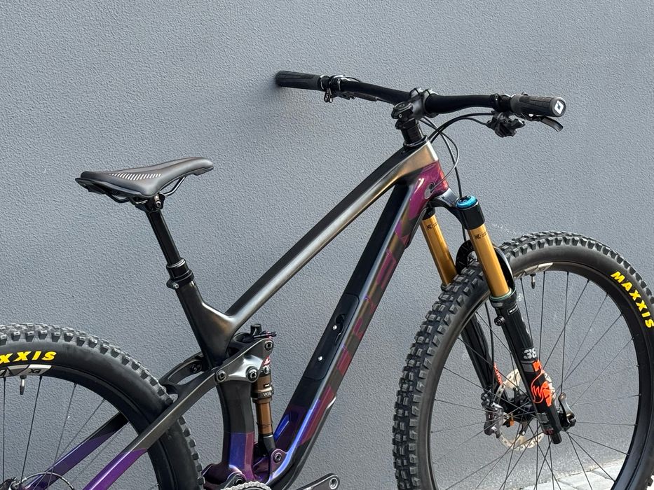 Trek Fuel EX двопідвіс Full carbon 29 FOX/36/XTR/DT swiss