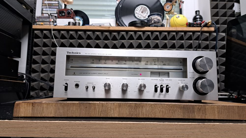 Amplituner Technics SA-200