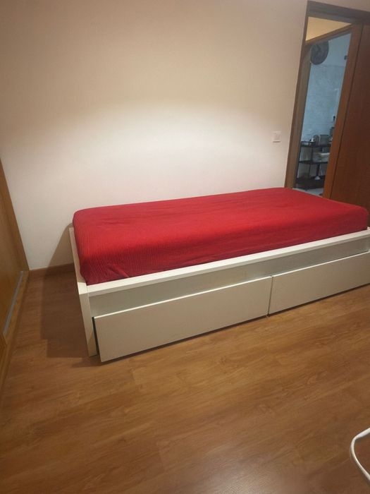 Cama individual MALM 90x200