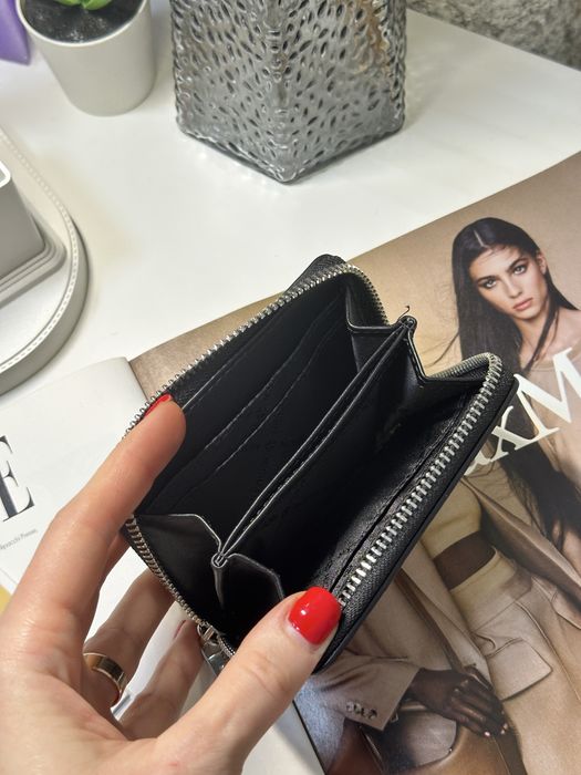 Жіночі гаманці Michael Kors