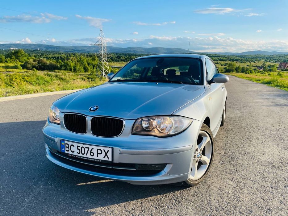 BMW 1 Series 2009 2.0 ідеальний стан