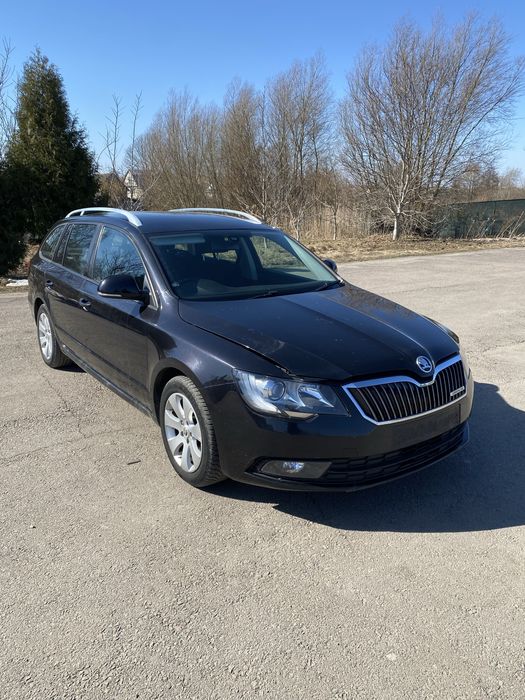 Шрот Розборка Запчастини Шкода Суперб 2  Капот Skoda superb2 FL