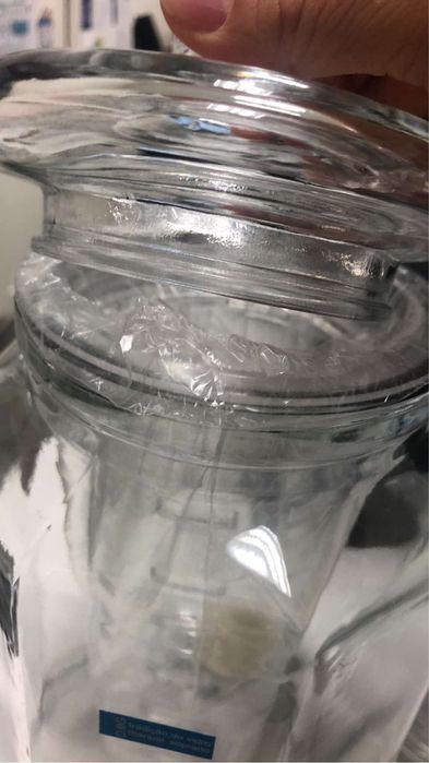 Dispensador de bebidas em vidro, c/ torneira e tampa - NOVO