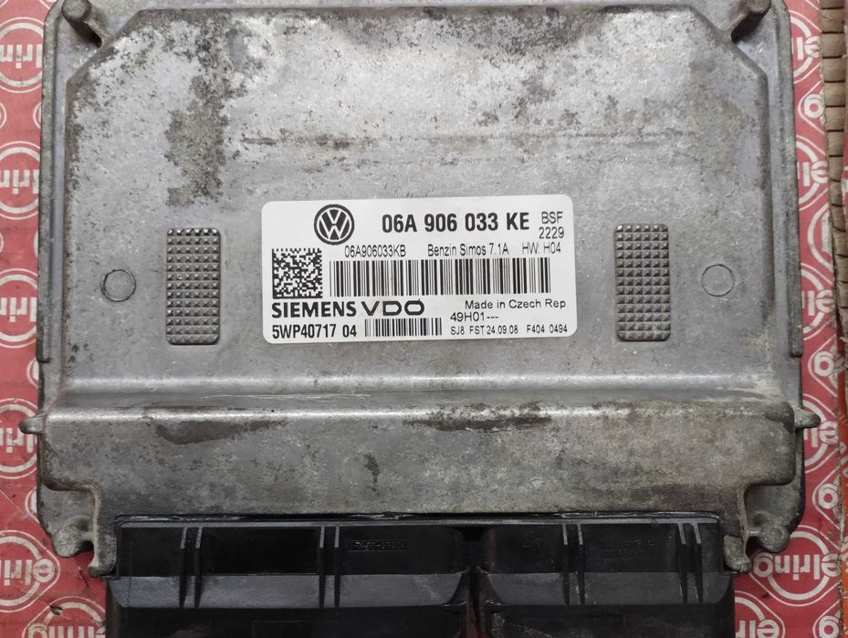 Блок керування двигуном SKODA OCTAVIA 1.6 MPI