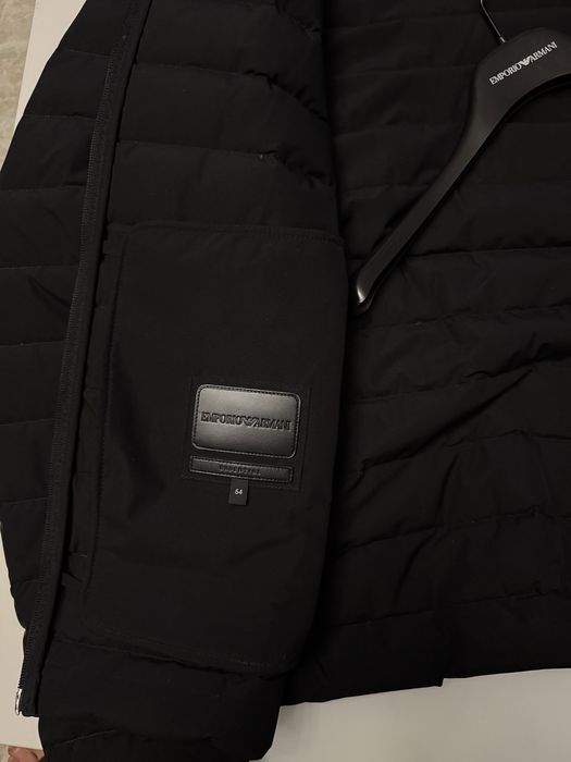 Лёгкий пуховик EMPORIO ARMANI (оригинал)