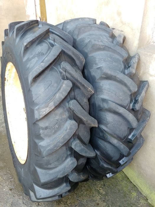 Koła Opony Ursus C360 Komplet 14.9 28 C355 C4011 Zetor 5211 Felgi C330