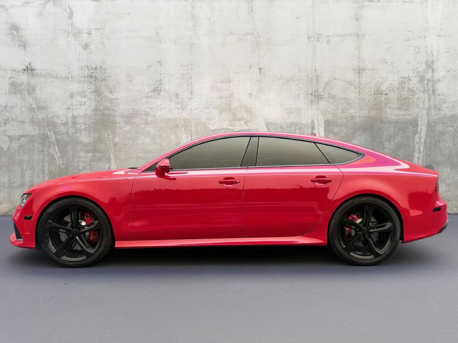 Audi RS 7      2015