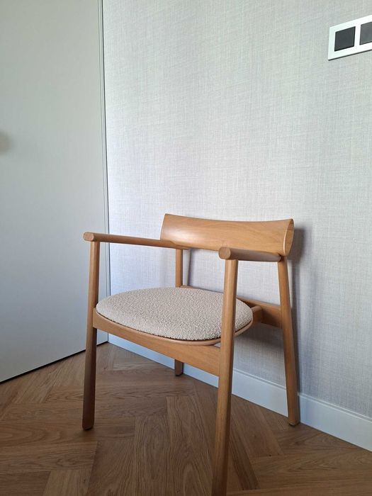 Krzesło drewniane TAMO ELIPSA SOFT Natur Oak / Boucle Sand - JAK NOWE
