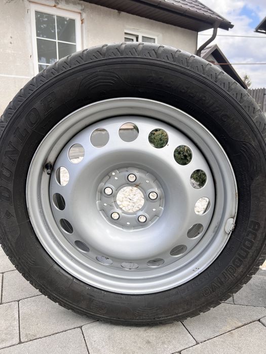 шини dunlop r 17c 225/55 22р