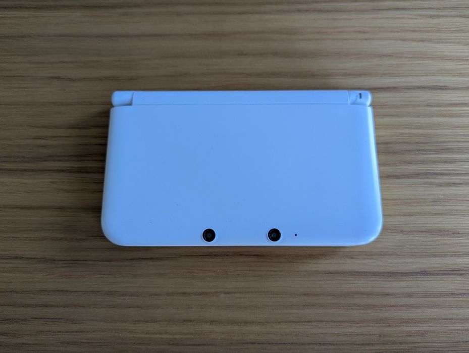 Nintendo 3ds xl + 32 gb флешка Luma більше 20 ігр