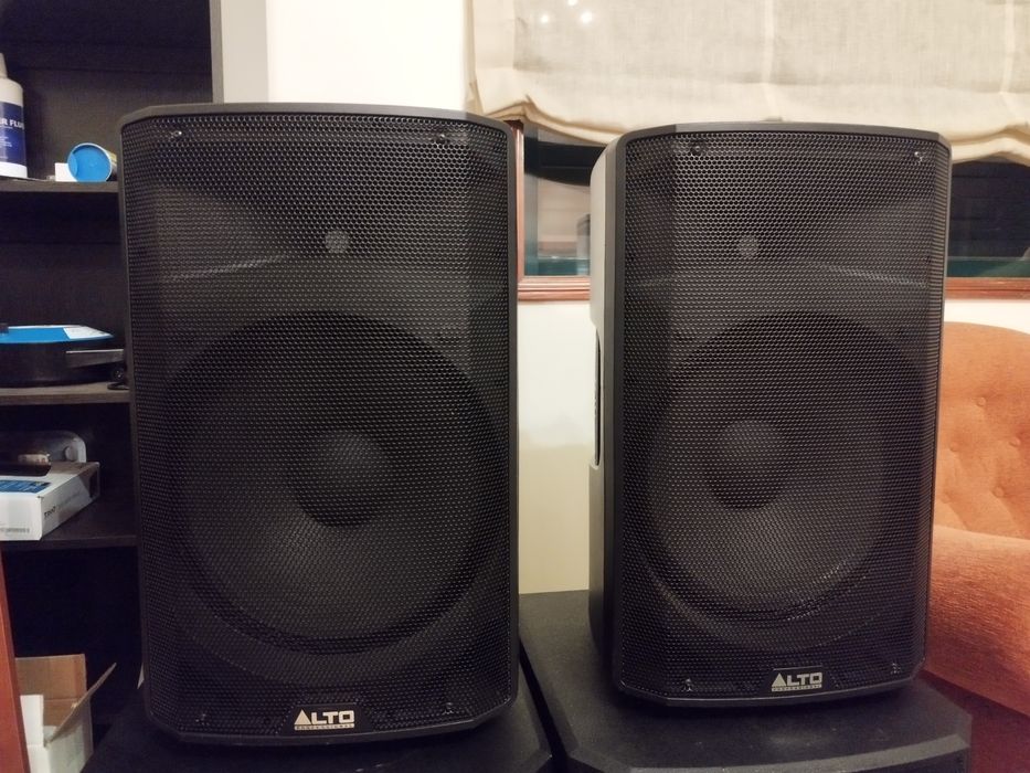 Conjunto grave Alto + 2 colunas Alto