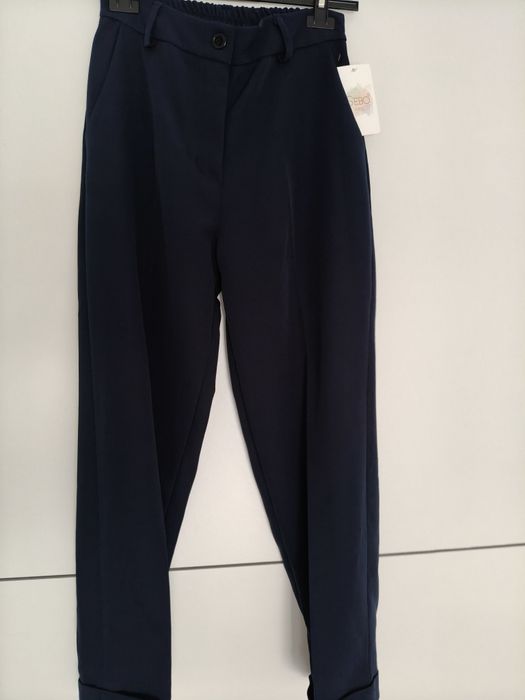 Calças azuis escuras c/etiqueta