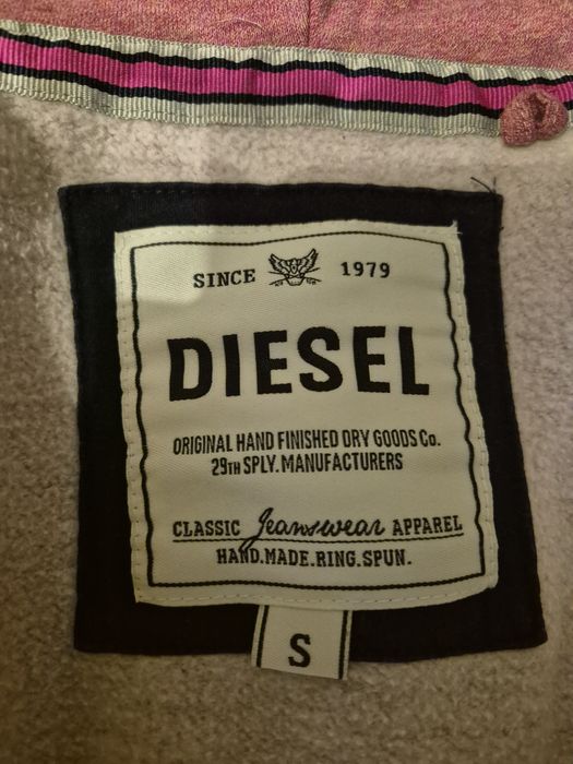 Różowa bluza DIESEL rozmiar S. Rozpinana.