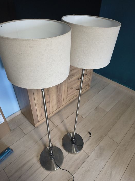 Lampy stojące retro bardzo ładne