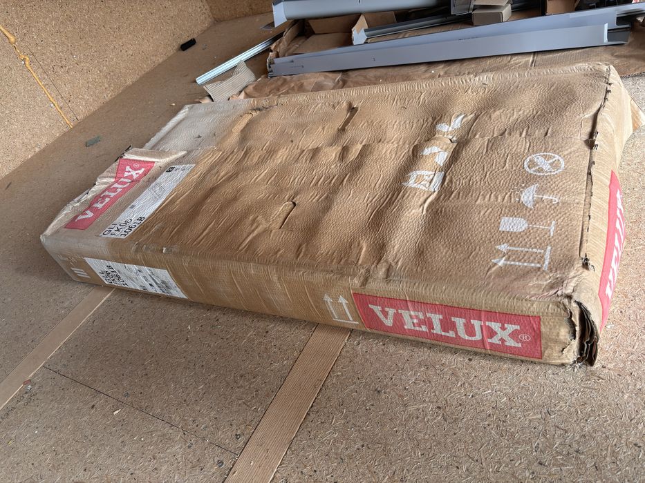 Okno dachowe  VELUX  – 66 × 118 cm