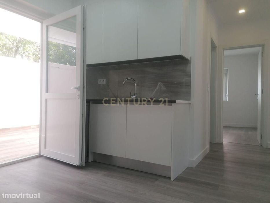 Moradia T2 com Terraço no Samouco - Alcochete