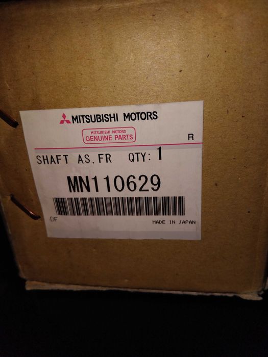 Полуоси в сборе Mitsubishi Space Wagon