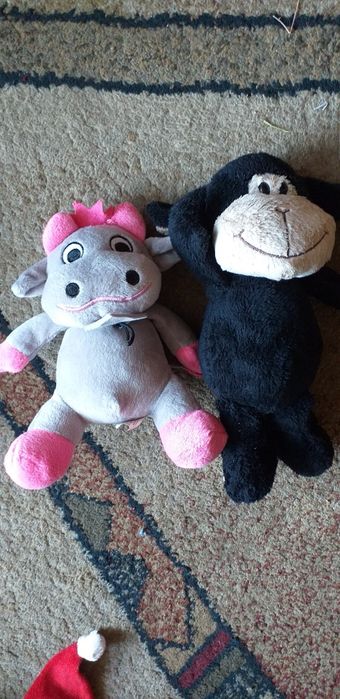 Zabawki maskotki pluszowe