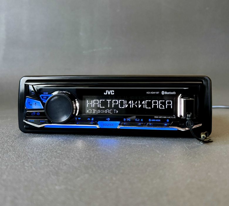 Автомагнитола JVC с Bluetooth и USB