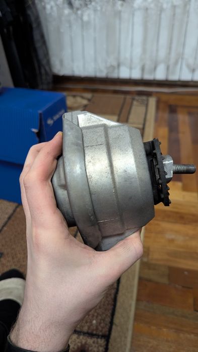 Подушки двигуна м57n e60