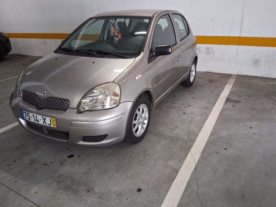 Toyota Yaris — fotografia 2