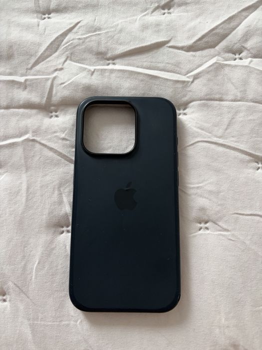Etui czarne Apple Iphone 15 Pro