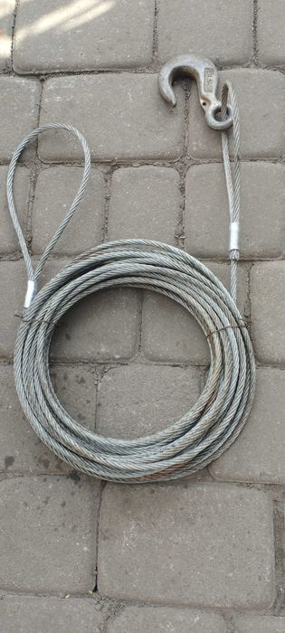 Lina stalowa 12,5 metra  z hakiem , to co na zdjęciach, zakuta
