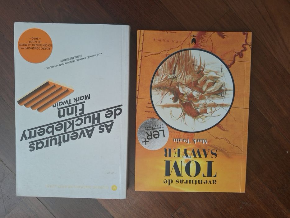 Livro As Aventuras de Huckleberry Finn de Mark Twain - edição comemorativa