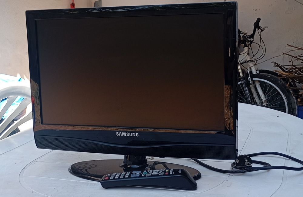 Televisão a cores Samsung