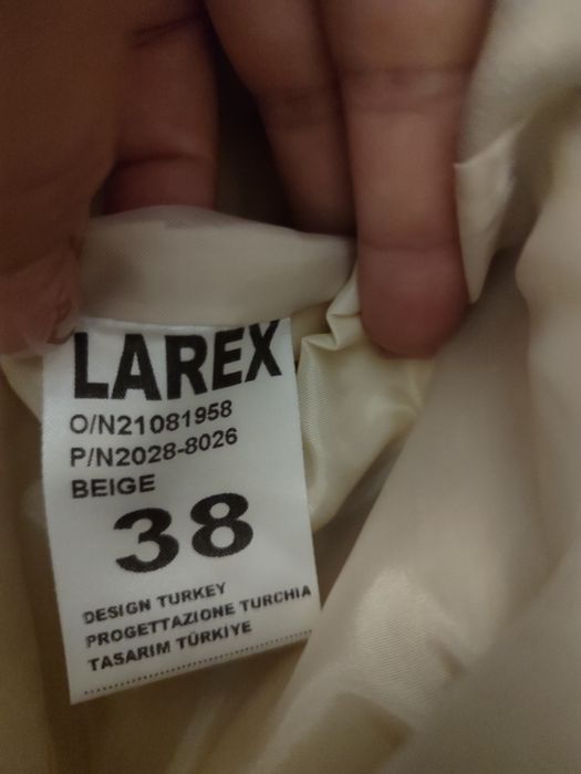 Піджак стильний бежевий