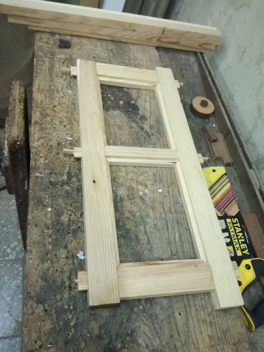 Carpinteiro/ferragens/serviços64606472936833122