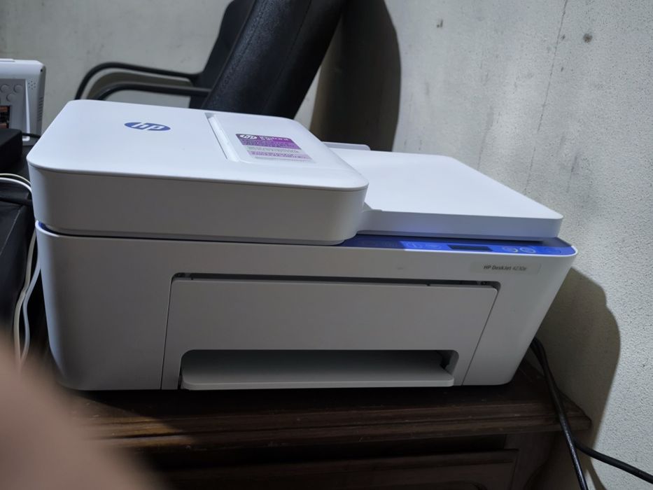 Impressora HP DeskJet 4230e Multifuncional Wi-Fi – Imprime, Digitaliza e Copia
