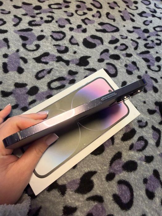 Продам свой iphone 14promax 256
